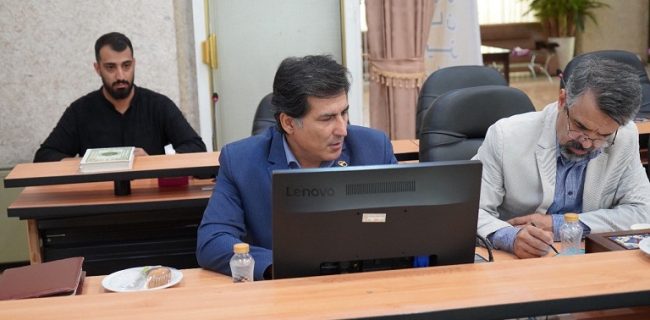 تبیین چشم‌انداز اکوسیستم ملی واکسن و معرفی برج فناوری اکوسیستم واکسن به‌عنوان بازوی عملیاتی، مغز متفکر و راهبر صنعت ایمن‌درمانی