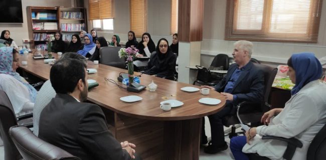 برگزاری جشنواره شیر مادر در بیمارستان تامین اجتماعی هشتگرد