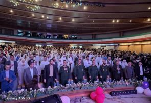 آیین جهادی ازدواج ۱۱۴ زوج البرزی برگزار شد /اهدای ۱۱۴ سری جهیزیه و سفر مشهد به زوج های البرزی
