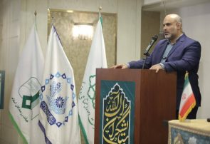 جشن‌های آل‌الله سبک نوین وحدت اجتماعی است معاون اجتماعی شهرداری تهران در همایش ستایشگران آل‌الله بر ضرورت پاسداشت هیئت‌ها و طراحی جشن‌های دینی تأکید کرد و آن را «فناوری اجتماعی بومی» خواند.