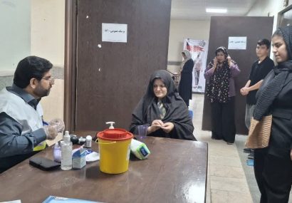 گرامیداشت هفته تکریم سالمندان با ویزیت رایگان و غربالگری پزشکی